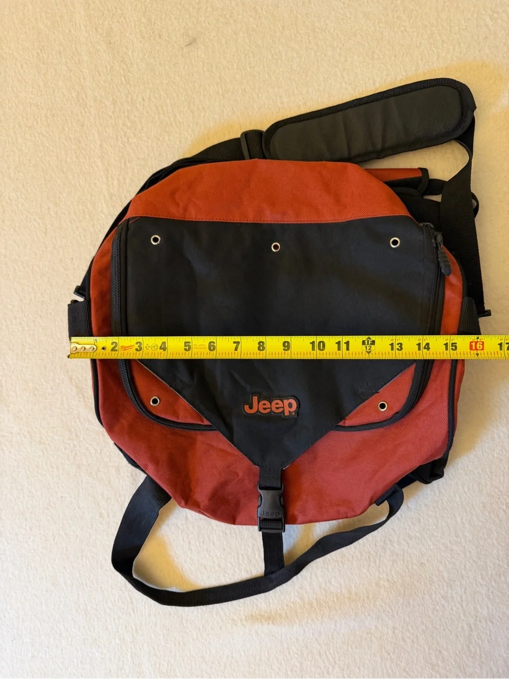 Jeep Insulated Cooler Bag Red Black Soft Sided Travel Picnic Shoulder Tote EUC